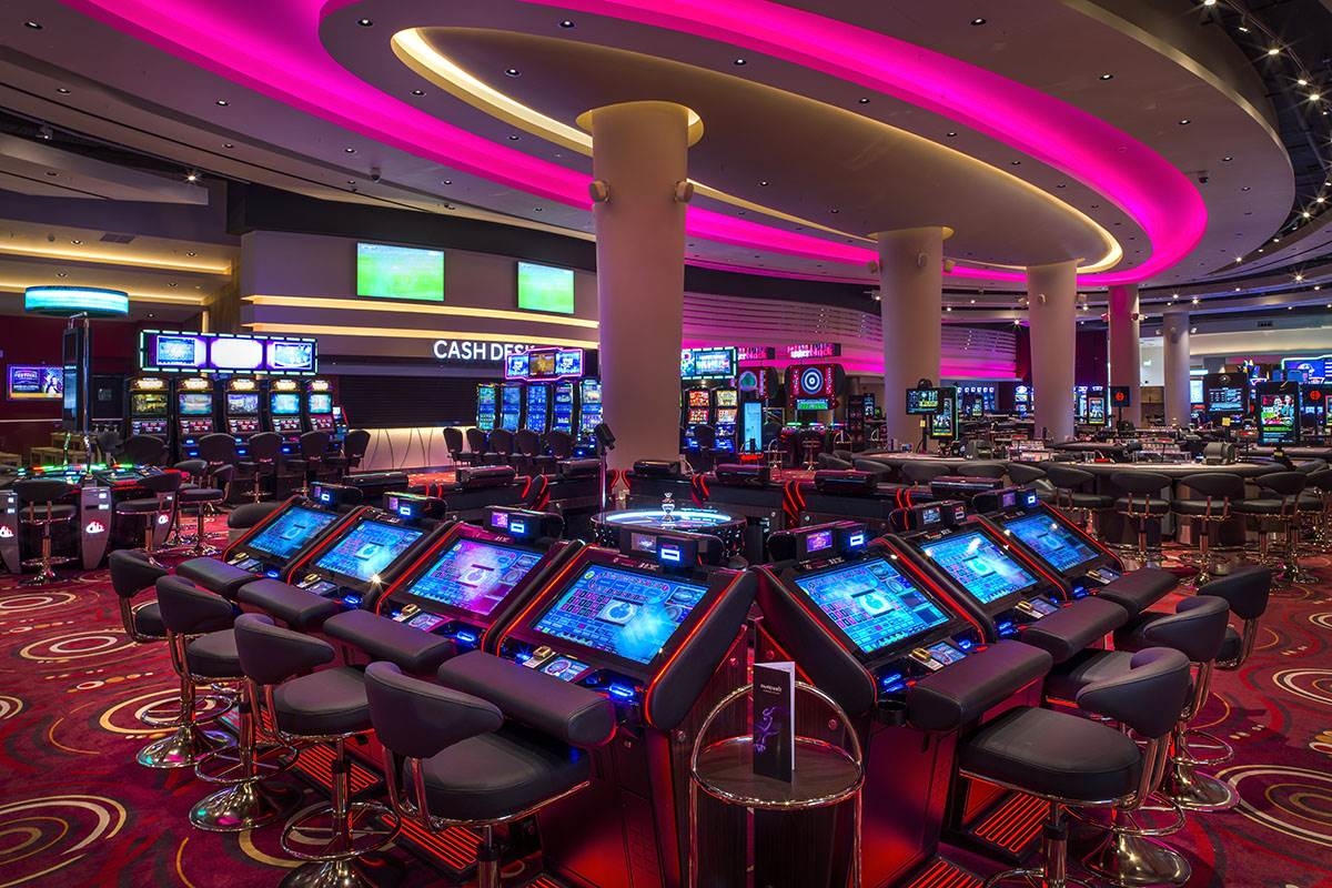 csasino tables for roulette and slot machines